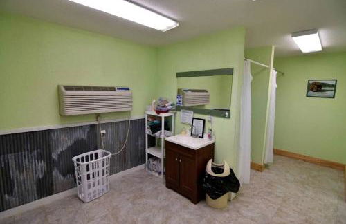 Authentic Lakota Tipi for Glamping in South Dakota - Foto 7