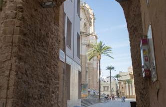 ARCO apartamento junto a la Catedral de Cádiz - Foto 46