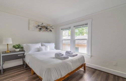 Cozy Craftsman Cottage 10 minutes away from DT! - Foto 20