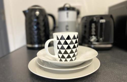 Whitmore House By RMR Accommodations - Newly Refurbed - Modern - Parking - Central - Foto 50