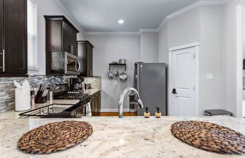 Spacious 3BR/BBQ/Yard/9 min to Downtown & Med Ctr - Foto 37