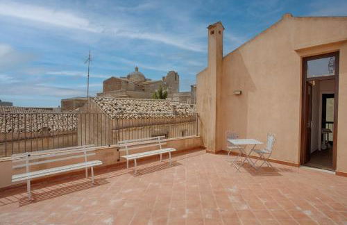 Erice Lovely Apt with Terrace and Stunning View - Foto 2