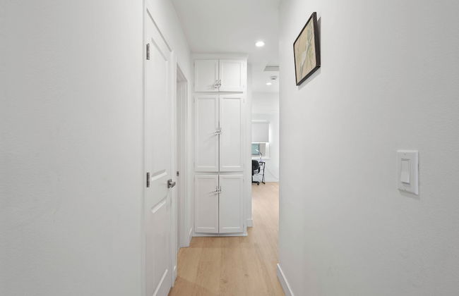 Cozy & Stylish Home Spacious, Fully Equipped Stay - Foto 37