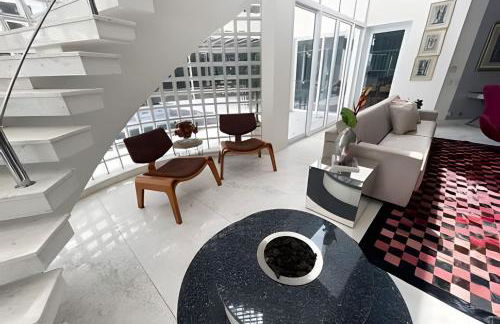 Mansão Cinematográfica em Condomínio- Granja Viana - Foto 42