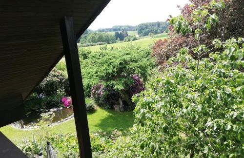 Großzügige und kunstvolle Dachgeschosswohnung - Foto 40