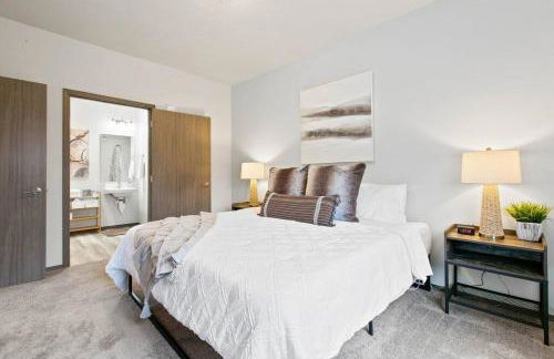 Full ADA Unit - 2 Bed 2 Bath Unit Near Downtown - Foto 23