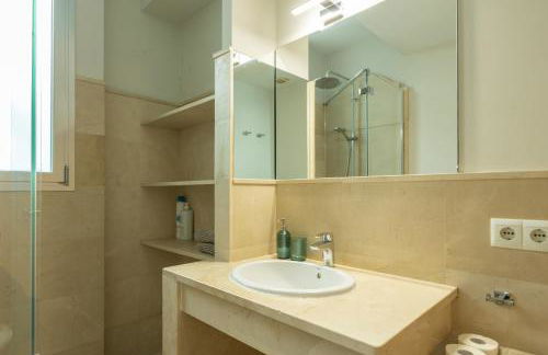 Tentudia Charming Apartments with Private Roof-Top or Patio in San Bernardo By OCityzen - Foto 19