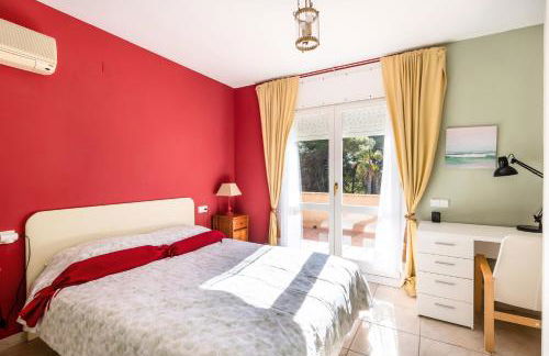 Villa Familiar c/Piscina + Wifi y Parking Gratis by Sunset Rentals (Bonmont) - Foto 23