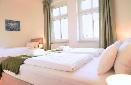 Ruhiges & modernes 5-Personen Apartment mit Boxspringbetten, Smart-TV, Wlan und Balkon - Foto 13