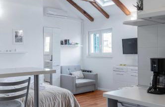 Apartment The Charm - Photo 9