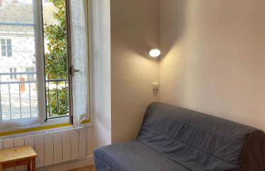 Meublé de Tourisme dans parc arboré 1000m2 - Sejour-la-Roche Eperon - Foto 7