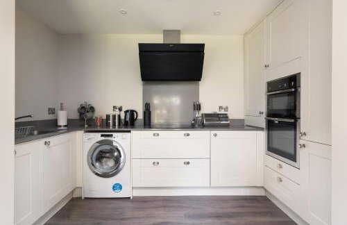 Perfect for Silverstone - Stylish 2BR - Free Parking - Foto 13