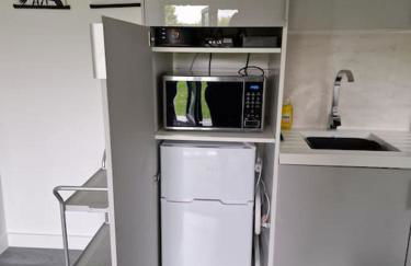 Delightful cabin retreat wrapped by natural beauty - Photo 8