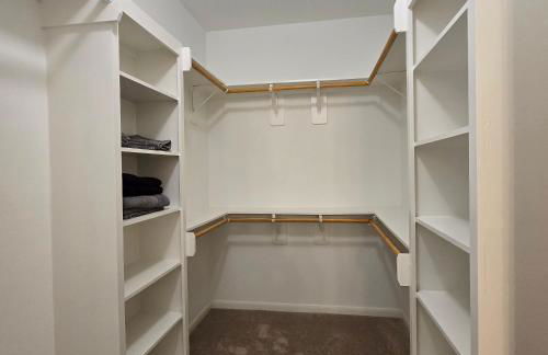 Modern Spacious Home Near the medical center, NRG, Downtown and UHD - Photo 48