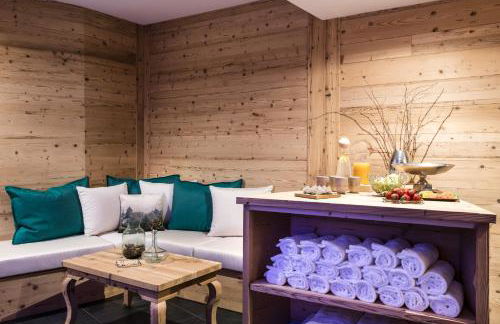 Les Dolomites Mountain Lodges - Photo 24