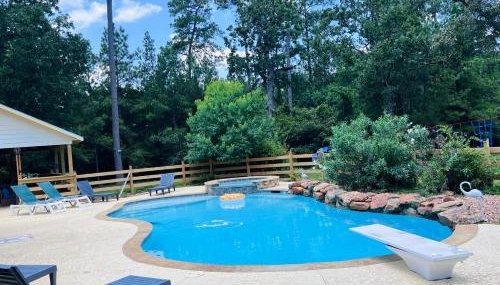 Country Getaway 4 Bedroom Resort in 10 Acre Lot - Foto 3