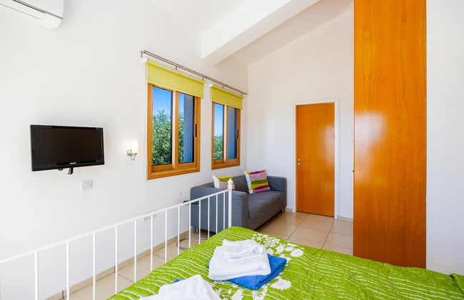 Villa Argaka Sunset Large Private Pool Walk to Beach Sea Views A C Wifi Eco-friendly - 2760 - Foto 40