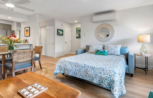 Airy Coastal Dream Vistas - Photo 9