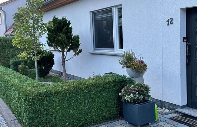 Place to Be Modern Retreat - Photo 17