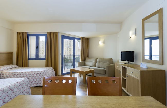 MS Apartamentos Puerto Marina - Photo 47