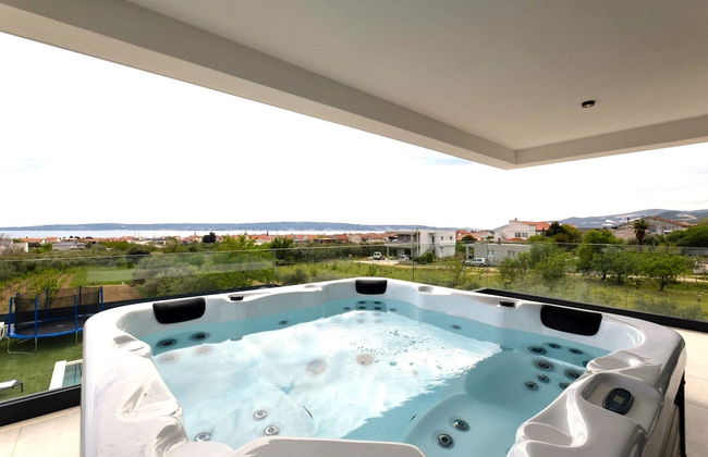 Moonlit Mirage Villa With Pool, Gym and Sauna - Foto 19