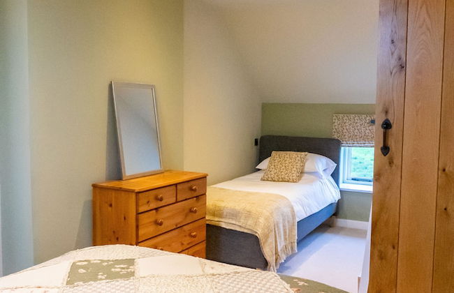 The Patches - Photo 14