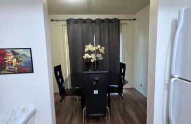 2 bed 2 bath downtown vegas near the strip - Foto 15
