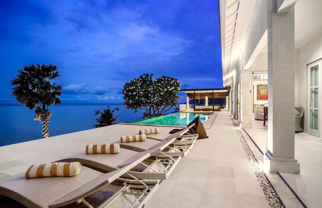 Villa Eden Roc by Alfred in Bali - Luxury Beachfront 3BR Villa With Infinity Pool Amed - Foto 30