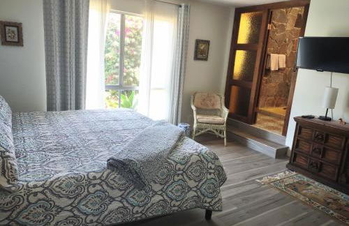 Custom Home - Beach close/convenient to everything - Foto 12