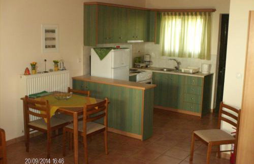 Tompras Village - Photo 14