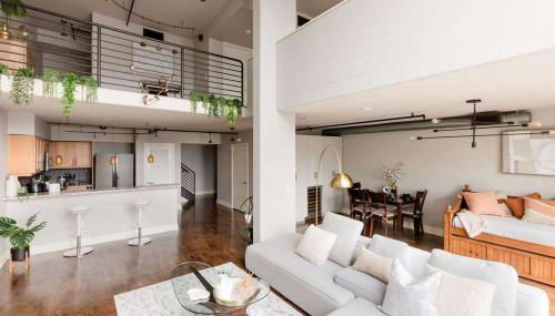 Upscale Modern Spacious Loft in Little Italy - Foto 3