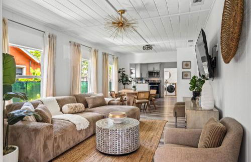 Sleeps 11 Walk to Atlantic Pool w Sun Deck - Foto 14