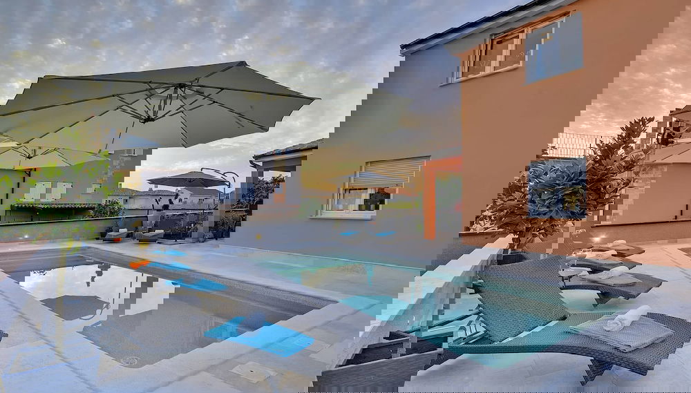 Villa in Pula With Pool & Parasol - Foto 1, Imagen principal