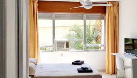 Pequeño estudio frente al mar, piscina y parking - Foto 3