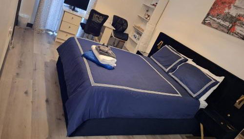 Host-Free Ensuite Double Bed by Heathrow - Foto 3