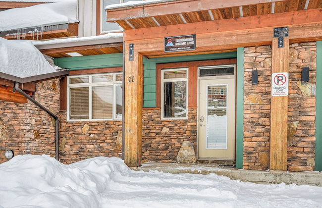 Vista at Big White Amazing Location View - Photo 60