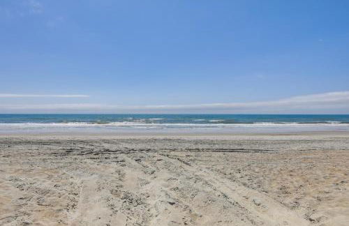 Emerald Isle Getaway with Decks and Beach Views! - Foto 40