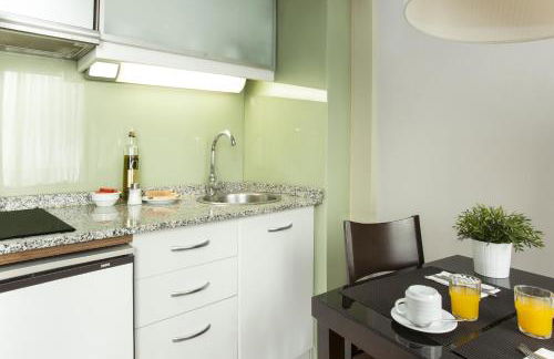 Senator Barcelona Apartments - Photo 48