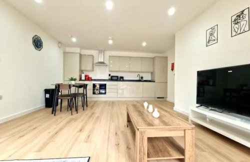 The Romford Luxe Haven - Fully Furnished 2BR - Foto 23