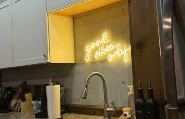 Exposed Elegance - Foto 28