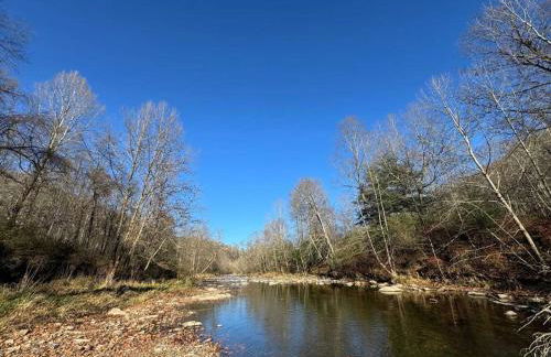 Glamping Dome w Hot Tub Fire Pit & River Access - Foto 76