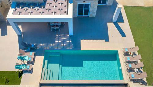 Cretan Breeze Villa Heated Pool - Foto 3, sunbed