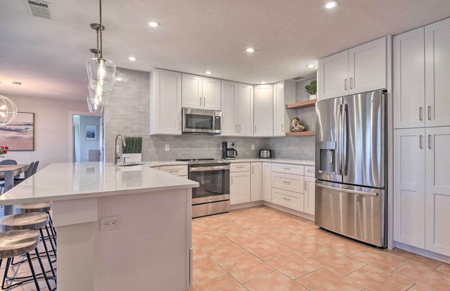 Beach House with Pool 3 Mi to Anna Maria Island! - Foto 50