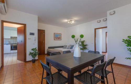 GuestHost - Pontelagoscuro Huge & Residential Apartment - Foto 4