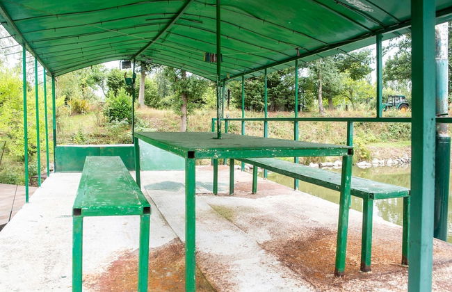 Idyllic Lakeside Cottage - Foto 9