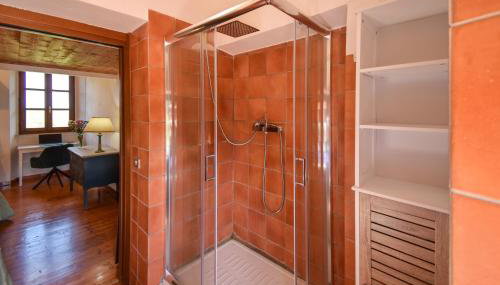 Duca House Small - Photo 5, Shower