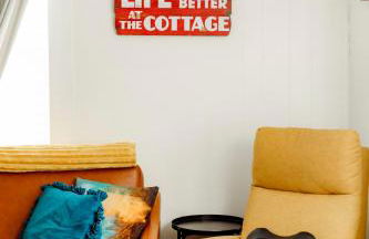 Giggling Creek Cottage - BedJet! King Sized! Gazebo, 45 Acres, Arcades, Nintendo, more - Photo 19