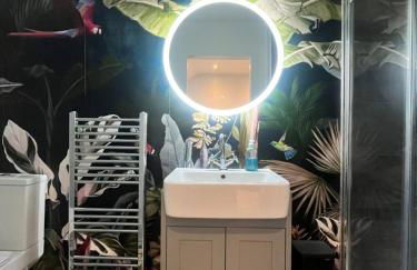 WESTREACH Filey - a 4 Bedroom, all en-suite sleep 8 Townhouse - Photo 24