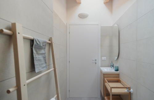 GoHost - The Corridor near the Station - Foto 15