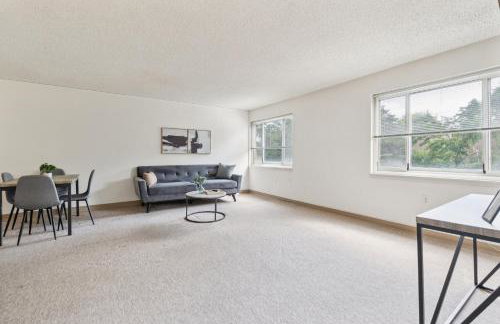 Legacy at Imperial Village 417 I 2 Bed 2 Bath - Foto 12